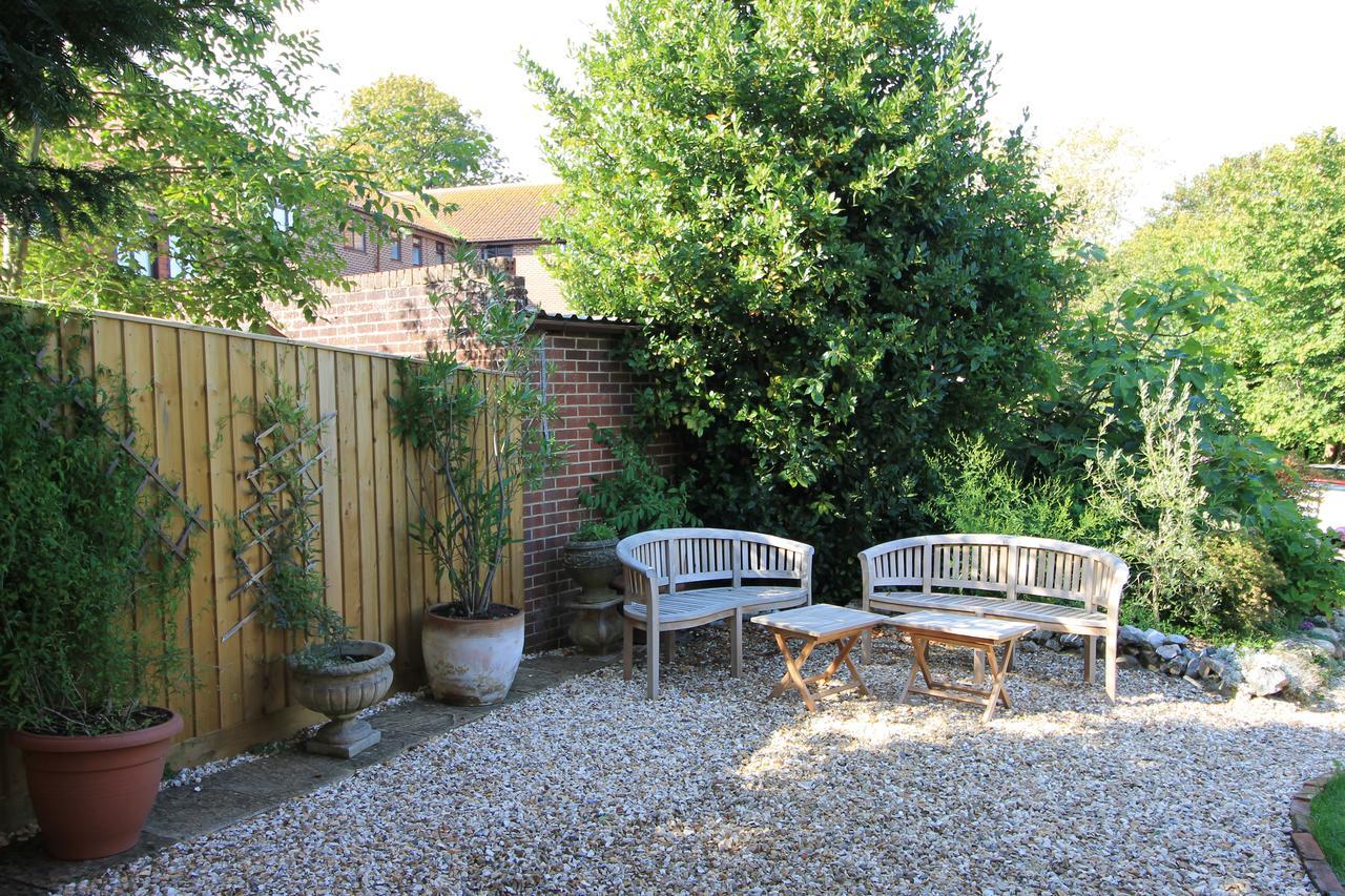 Lewesdon B&B Lyme Regis Bagian luar foto