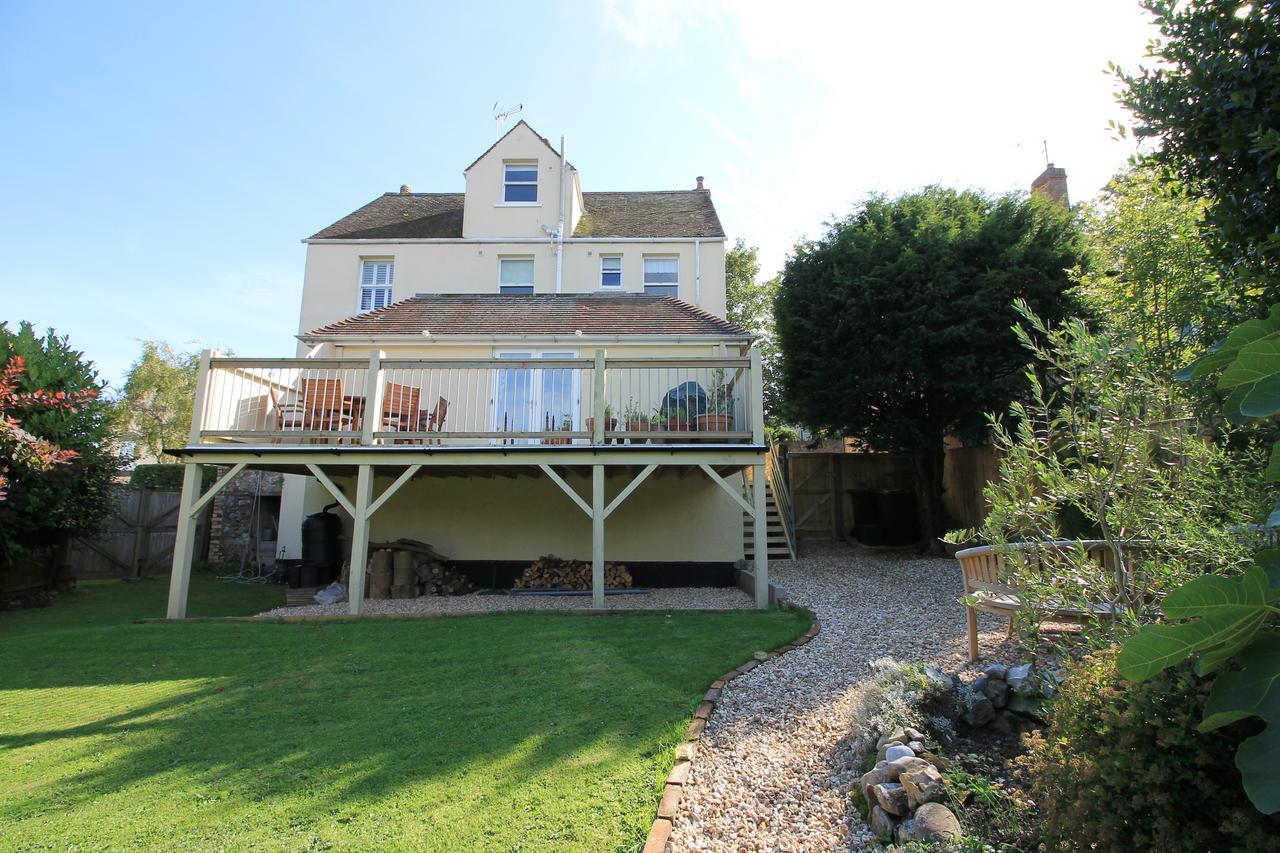 Lewesdon B&B Lyme Regis Bagian luar foto