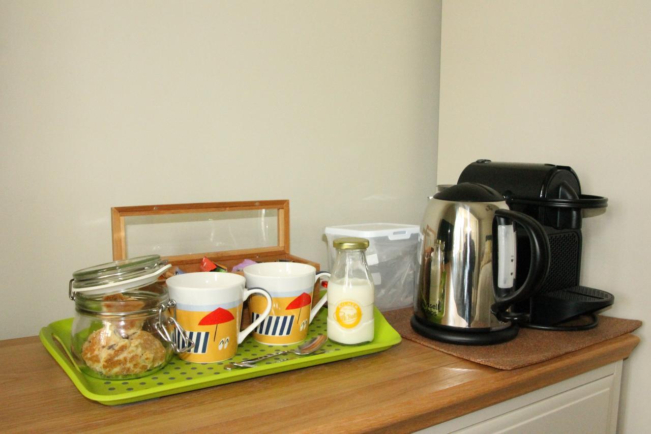 Lewesdon B&B Lyme Regis Bagian luar foto